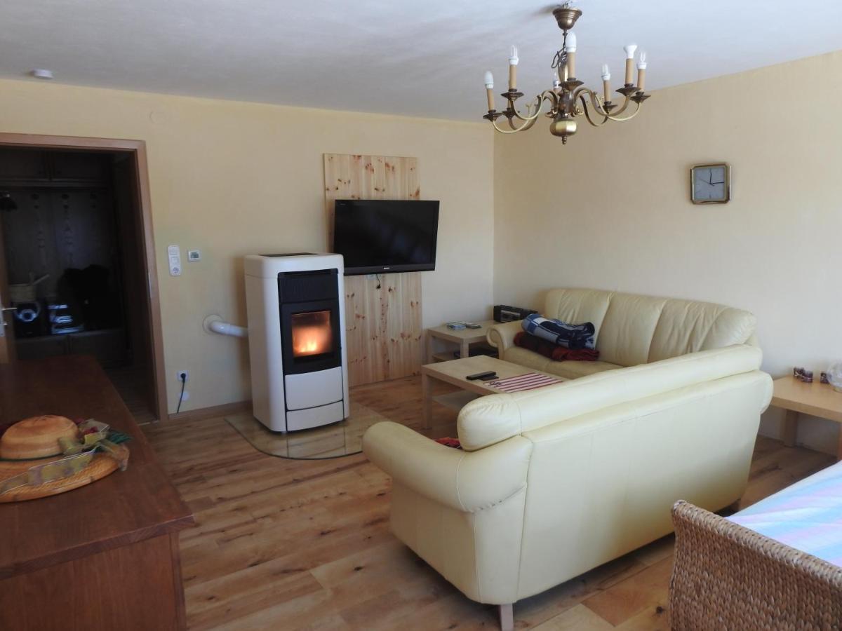 Rusti Deifeld Apartment Medebach Bagian luar foto