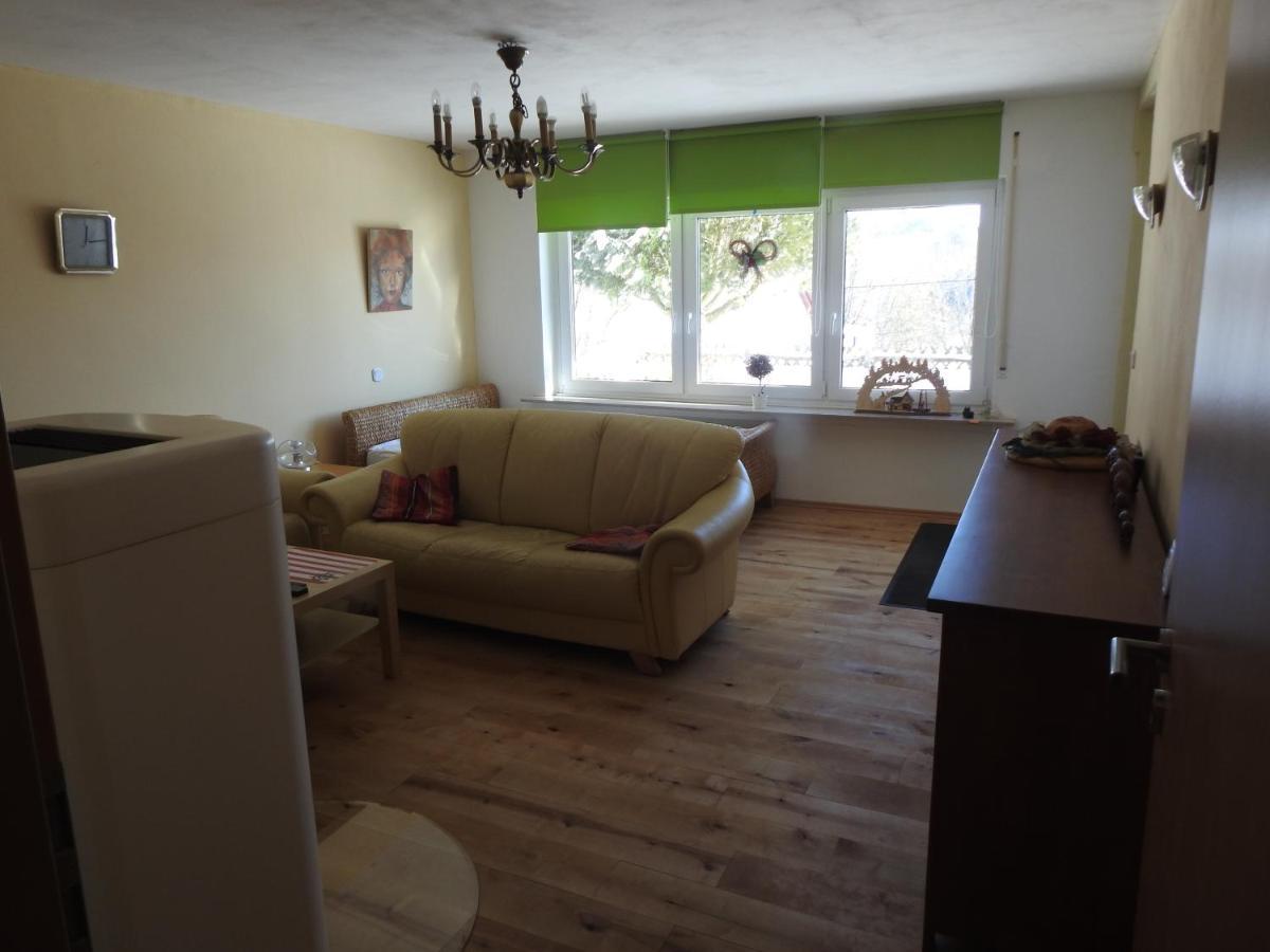 Rusti Deifeld Apartment Medebach Bagian luar foto