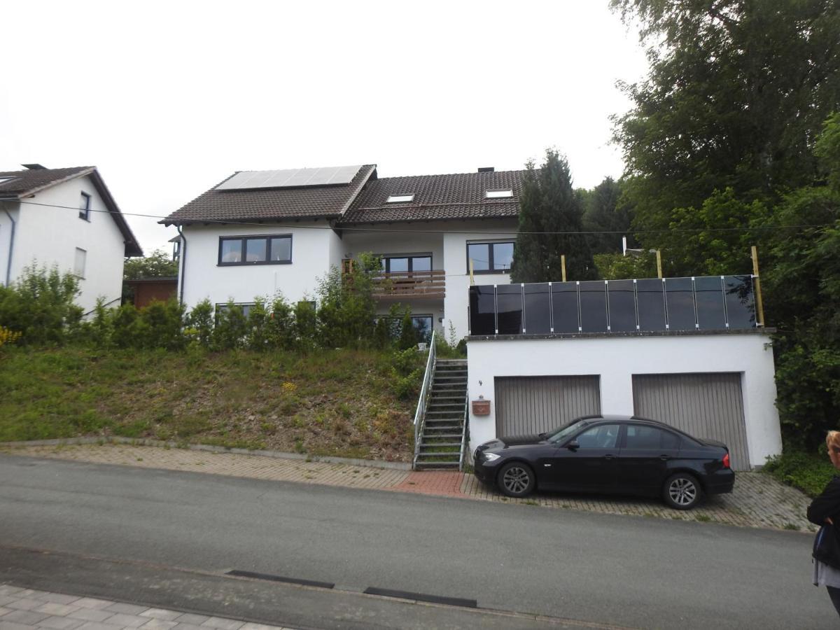 Rusti Deifeld Apartment Medebach Bagian luar foto